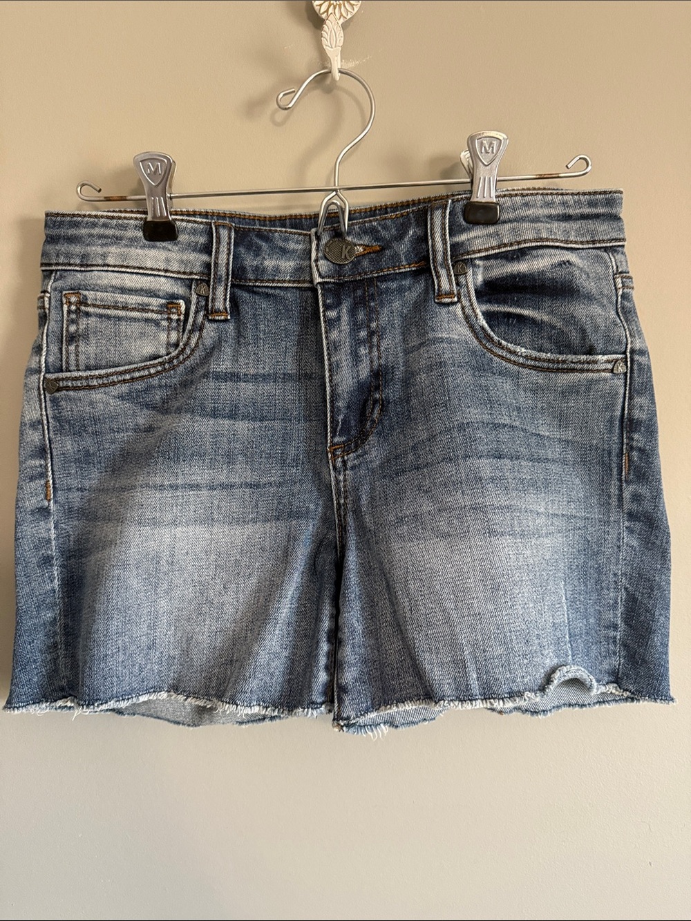 Kut From The Kloth - Gidget Fray Short - Size 0 - Good Used Condition!!